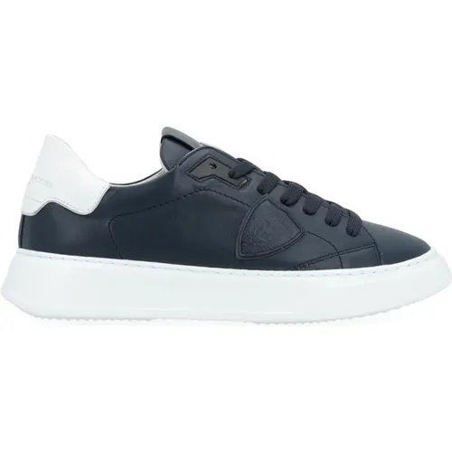 Leather Temple Sneaker with White Details , male, Sizes: 7 UK, 10 UK, 11 UK, 8 UK, 12 UK, 6 UK, 9 UK - Philippe Model - Modalova