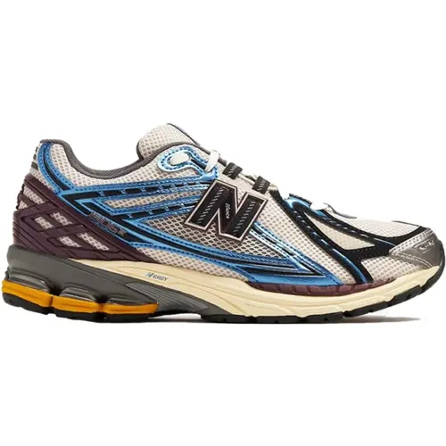 Blue Sneakers Unisex Shoes , male, Sizes: 8 1/2 UK, 6 1/2 UK, 11 UK - New Balance - Modalova