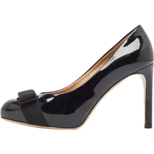 Pre-owned Leather heels , female, Sizes: 2 UK - Salvatore Ferragamo Pre-owned - Modalova
