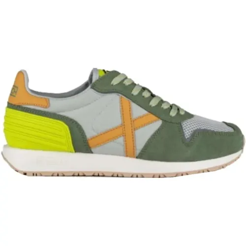 Urban Sneakers , male, Sizes: 7 UK, 11 UK, 6 UK, 9 UK, 12 UK, 10 UK, 8 UK - Munich - Modalova