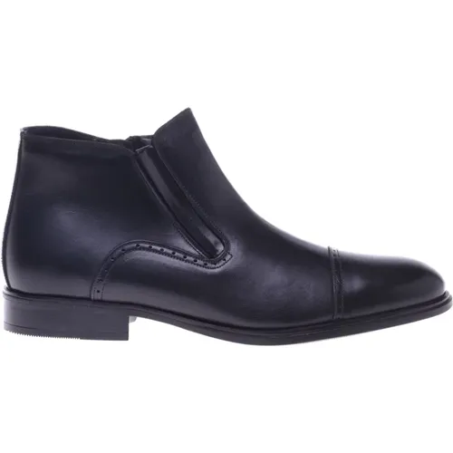 Ankle boots in leather , Herren, Größe: 42 EU - Baldinini - Modalova