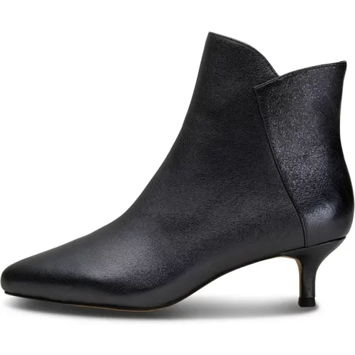 Midnight Metallic Lederstiefel - Shoe the Bear - Modalova