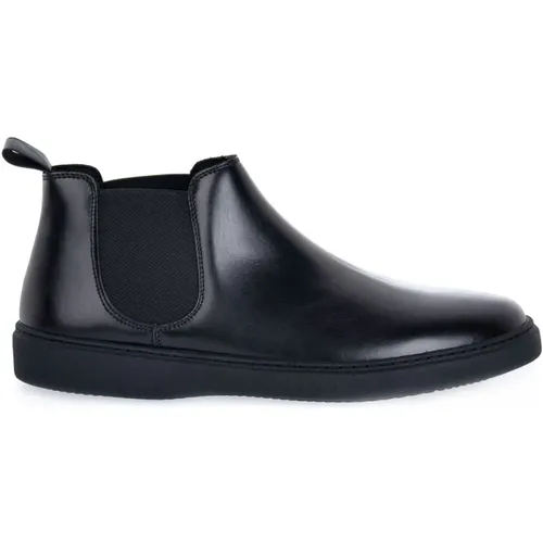 Shoes , male, Sizes: 9 UK - Frau - Modalova