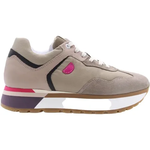 Bahamas Sneaker - Stylish and Comfortable , female, Sizes: 4 UK, 3 UK - Nerogiardini - Modalova