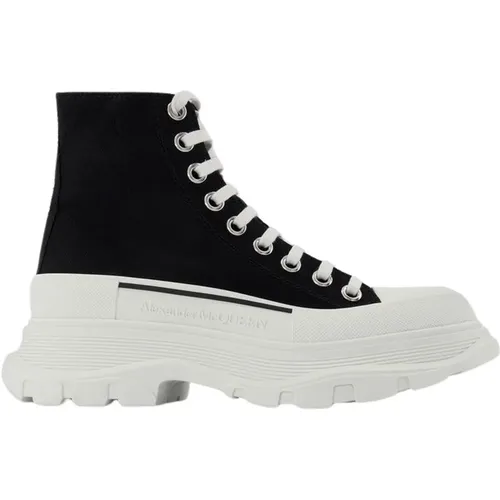 Tread Sneakers , female, Sizes: 3 UK, 5 UK, 6 UK, 2 UK, 4 UK, 7 UK, 8 UK - alexander mcqueen - Modalova