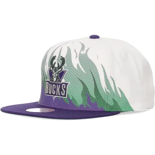 Milwaukee Bucks Flat Visor Cap , male, Sizes: ONE SIZE - Mitchell & Ness - Modalova