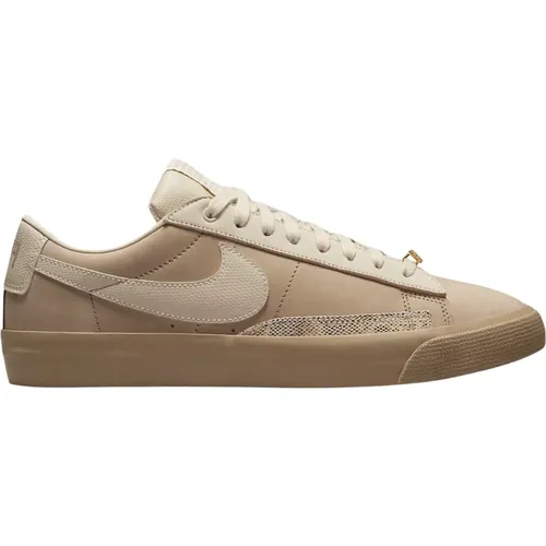 Limitierte Auflage Blazer Low Fpar Tan , Herren, Größe: 42 1/2 EU - Nike - Modalova