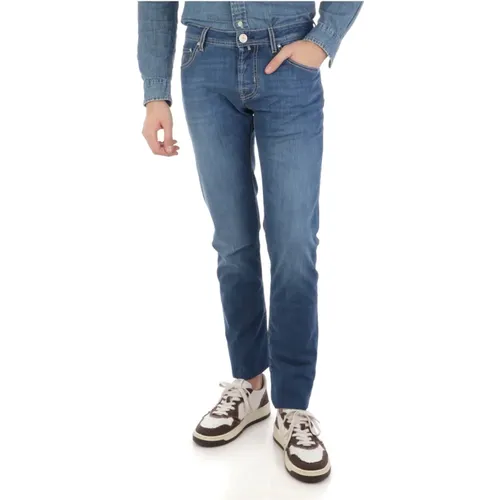 Classic Slim-fit Jeans , male, Sizes: W38 - Jacob Cohën - Modalova