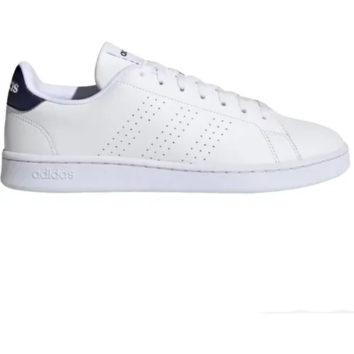 Timeless Style and Contemporary Comfort Sneakers , male, Sizes: 12 2/3 UK, 8 2/3 UK, 5 1/3 UK, 7 1/3 UK, 6 2/3 UK - Adidas - Modalova