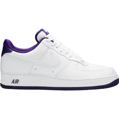 Limitierte Auflage Voltage Purple Air Force 1 , Herren, Größe: 42 EU - Nike - Modalova