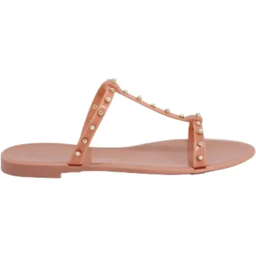 Rubber Flat Sandals with Pearl Studs , female, Sizes: 4 1/2 UK - Stuart Weitzman - Modalova