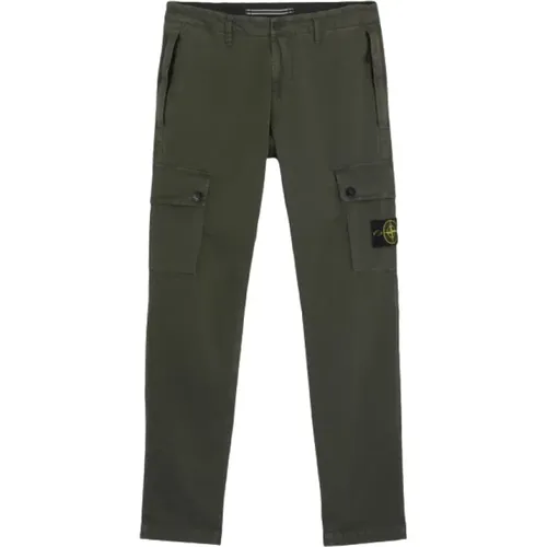 Grüne Slim Fit Cargo Hose , Herren, Größe: W33 - Stone Island - Modalova