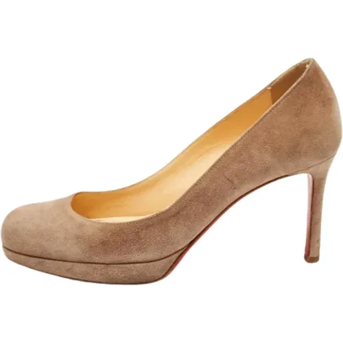 Pre-owned Suede heels , female, Sizes: 2 UK - Christian Louboutin Pre-owned - Modalova