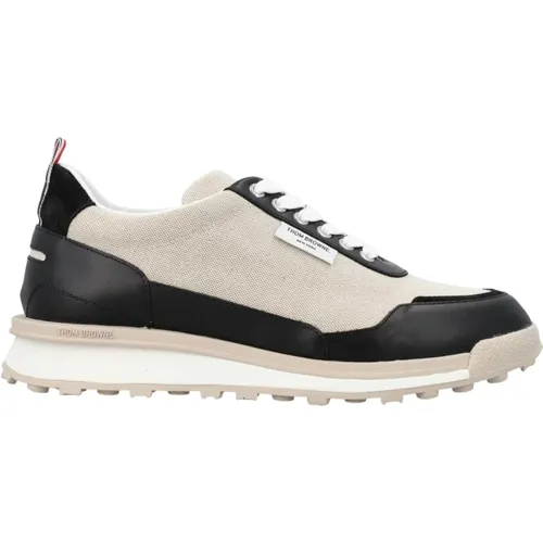 Salt & Pepper Cotton Sneakers , male, Sizes: 7 1/2 UK, 8 1/2 UK, 8 UK, 7 UK, 6 1/2 UK, 9 UK, 6 UK - Thom Browne - Modalova