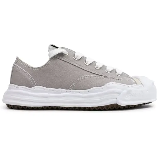 Canvas Low-Top Sneaker in Grau - MIHARA YASUHIRO - Modalova