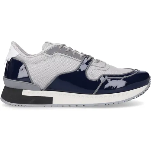 Low Runner Sneakers , male, Sizes: 7 UK - Givenchy - Modalova