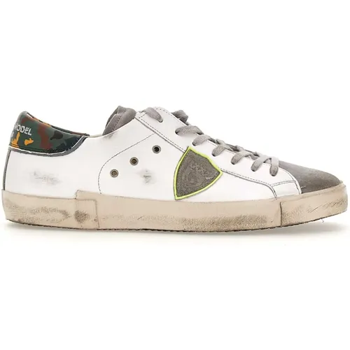 Weiße Grüne Sneakers , Herren, Größe: 44 EU - Philippe Model - Modalova