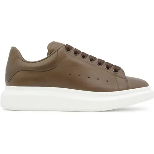 Tuscan Leather Oversize Sole Sneakers , male, Sizes: 11 UK, 8 UK - alexander mcqueen - Modalova