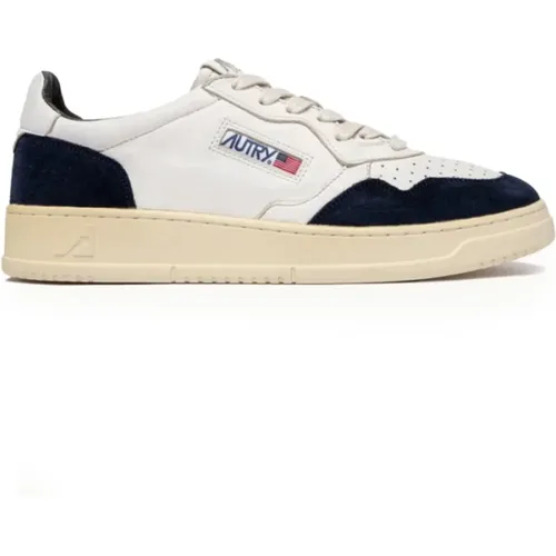 Sneakers with Navy Blue Suede , male, Sizes: 6 UK, 7 UK - Autry - Modalova