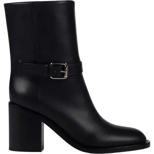 Leather ankle boots with buckle straps , female, Sizes: 6 UK, 4 UK, 7 UK, 3 UK - Burberry - Modalova