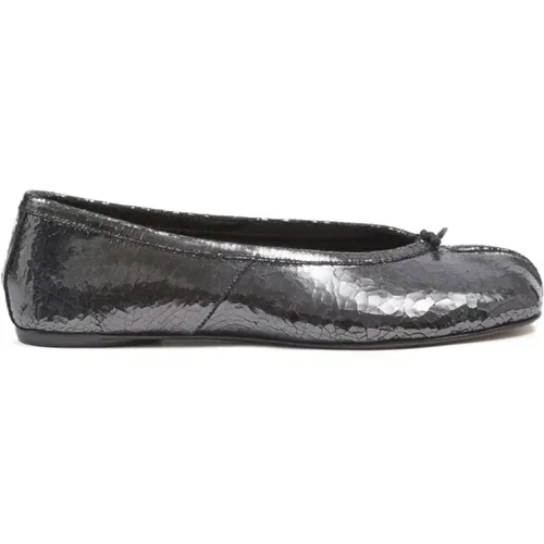 Grey Flat Tabi Leather Shoes , female, Sizes: 6 UK, 4 1/2 UK, 4 UK, 5 UK, 3 UK, 5 1/2 UK - Maison Margiela - Modalova