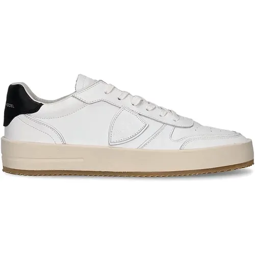 Leather Lace-up Sneakers with Contrasting Rubber Sole , male, Sizes: 10 UK, 12 UK, 9 UK - Philippe Model - Modalova