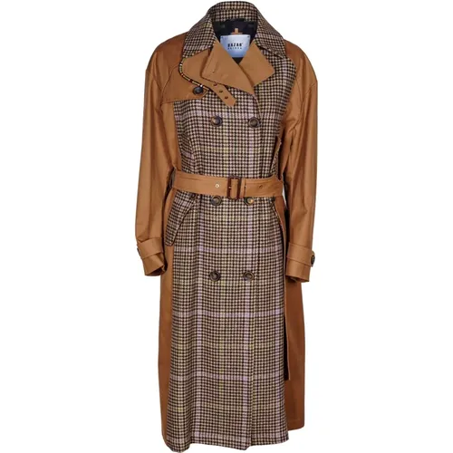 Langer Trenchcoat mit Gürtel, Kamelbaumwolle - bazar deluxe - Modalova