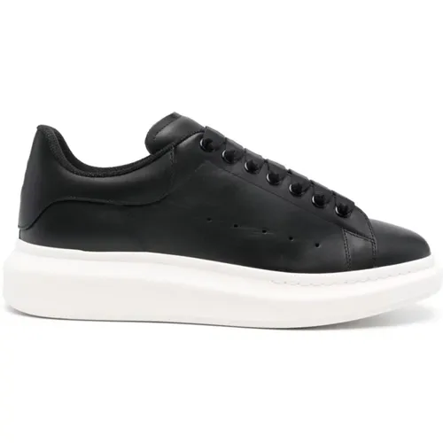 Oversized Sneakers with Inverted Skull , male, Sizes: 8 UK, 6 UK - alexander mcqueen - Modalova