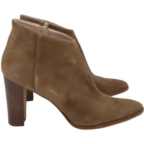 Pre-owned Suede boots , female, Sizes: 9 UK - Manolo Blahnik Pre-owned - Modalova