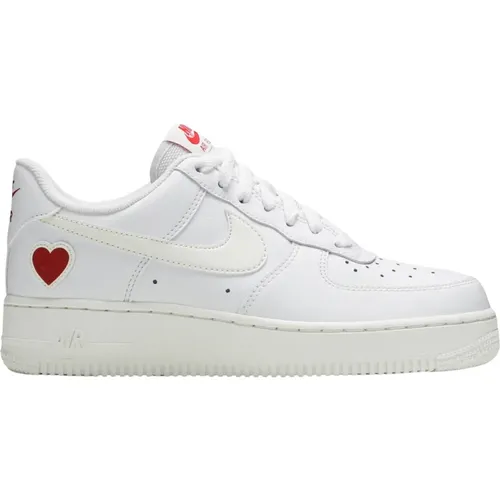 Valentines Day 2021 Low Top Sneakers , Herren, Größe: 38 1/2 EU - Nike - Modalova