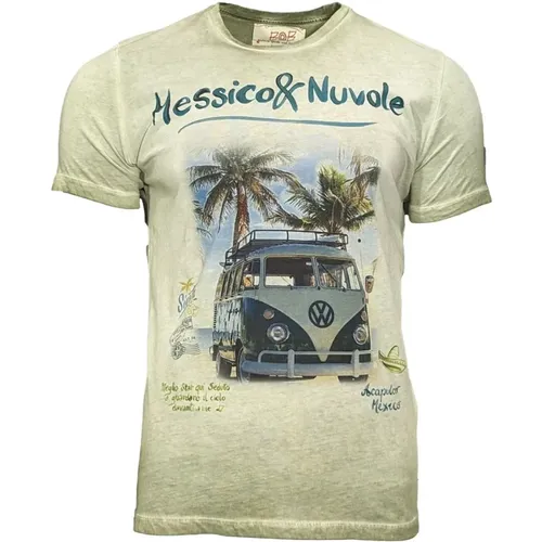 Hand Sprayed Soft T-Shirt with Volkswagen Kombi Print , male, Sizes: XL - BOB - Modalova