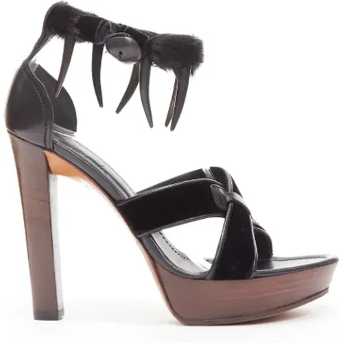 Pre-owned Leather heels , female, Sizes: 3 1/2 UK - Yves Saint Laurent Vintage - Modalova