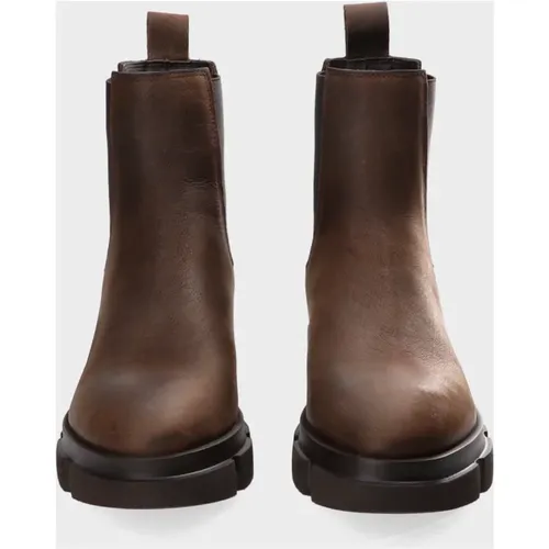 Chunky Sole Leather Boots , female, Sizes: 5 UK, 8 UK, 7 UK, 4 UK - Copenhagen Studios - Modalova