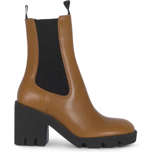 Premium Chelsea Boots in Leather , female, Sizes: 5 UK, 4 UK, 6 UK, 7 UK - Burberry - Modalova