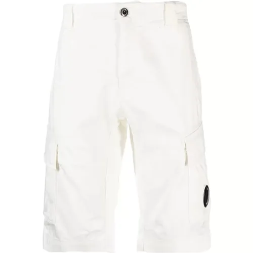 Weiße Bermuda Cargo Shorts , Herren, Größe: XL - C.P. Company - Modalova