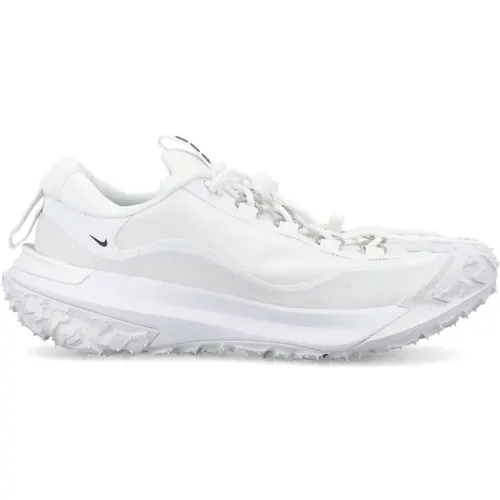 Mountain Fly 2 Low Sneakers , female, Sizes: 4 1/2 UK - Nike - Modalova