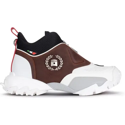 Pista Terra Sneaker , male, Sizes: 9 UK, 12 UK, 8 UK, 10 UK, 11 UK - Borgo - Modalova