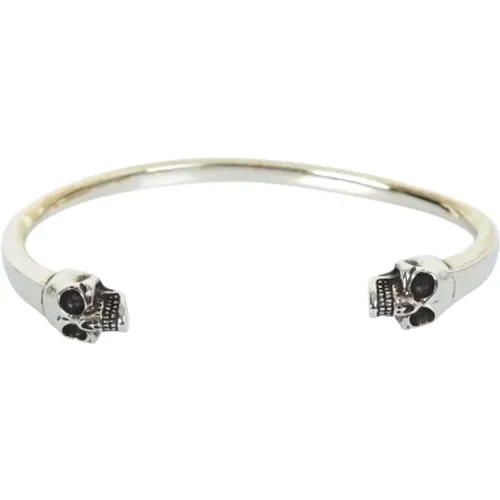 Silver Skulls Cuff Bracelet , male, Sizes: ONE SIZE - alexander mcqueen - Modalova