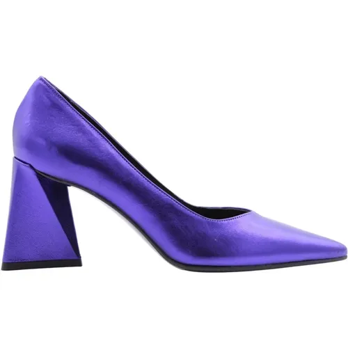 Elegant Turner Pumps for Fashionable Women , female, Sizes: 4 1/2 UK, 5 UK - Cristian Daniel - Modalova