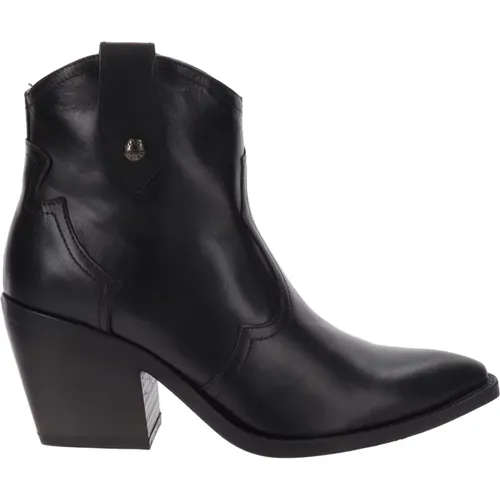 Leather Zip Closure Women Ankle Boots , female, Sizes: 3 UK - Nerogiardini - Modalova