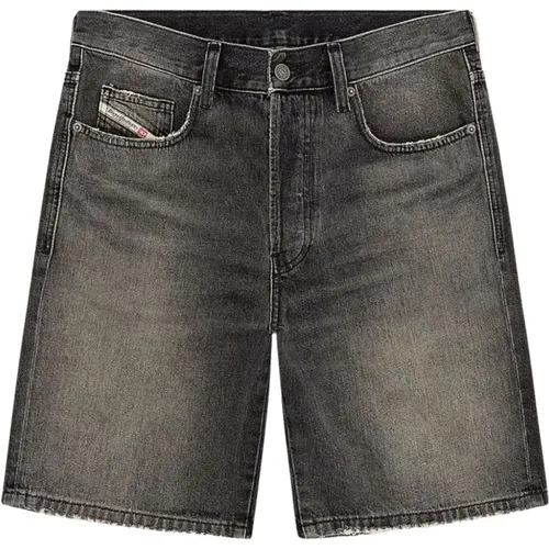 Regular Short Denim Shorts , male, Sizes: W31 - Diesel - Modalova