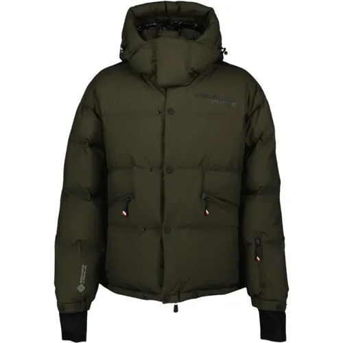 Gepolsterte Kapuzenjacke mit Logopatch,Coraia Steppjacke - Moncler - Modalova