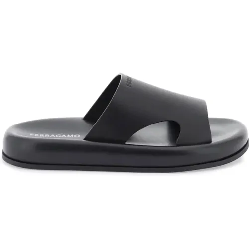 Cut-Out Slides with Embossed Logo , male, Sizes: 7 UK, 8 UK, 6 UK, 5 UK - Salvatore Ferragamo - Modalova