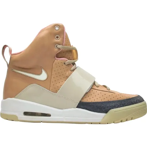 Yeezy 1 Net Tan Limited Edition , male, Sizes: 10 1/2 UK, 10 UK, 11 UK, 11 1/2 UK, 7 UK, 12 UK - Nike - Modalova