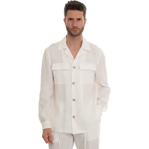 Linen Overshirt with Chest Pockets and Side Slits , male, Sizes: XL, S, M, L - Paoloni - Modalova