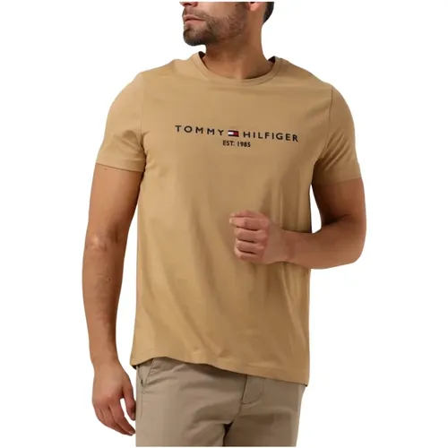 Herren Polo & T-Shirts Logo Tee , Herren, Größe: S - Tommy Hilfiger - Modalova