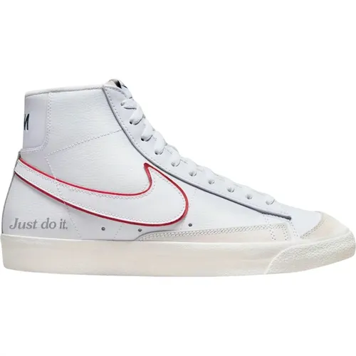 Limited Edition Blazer Mid 77 , male, Sizes: 14 1/2 UK, 8 UK, 6 1/2 UK, 13 1/2 UK, 6 UK, 13 UK, 11 1/2 UK - Nike - Modalova