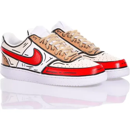 Handcrafted Beige White Red Sneakers , male, Sizes: 2 1/2 UK, 6 1/2 UK, 1 1/2 UK, 7 UK, 8 UK, 2 UK, 4 1/2 UK, 8 1/2 UK, 5 UK, 4 UK, 11 UK, 12 UK, 3 1/ - Nike - Modalova