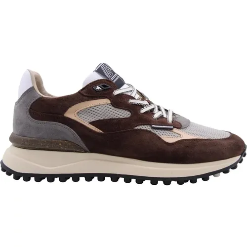 Stylish Sneaker for Men , male, Sizes: 9 UK, 8 1/2 UK, 10 UK, 7 1/2 UK, 8 UK - Floris van Bommel - Modalova