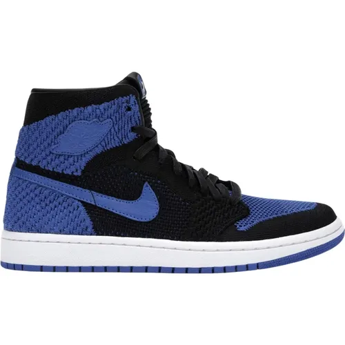 Limited Edition Air Jordan 1 Retro , female, Sizes: 6 UK, 3 1/2 UK, 5 UK, 4 1/2 UK, 3 UK, 5 1/2 UK, 7 UK - Nike - Modalova